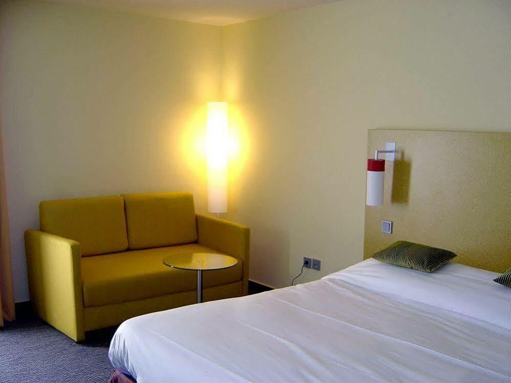 Ibis Styles Nice Centre Port Экстерьер фото